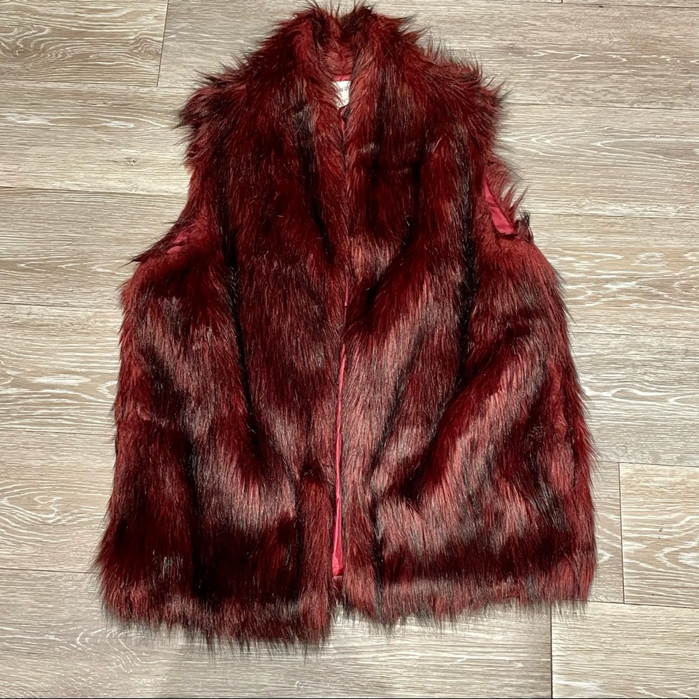 BCBGENERATION SZ S Fur Gilet Vest